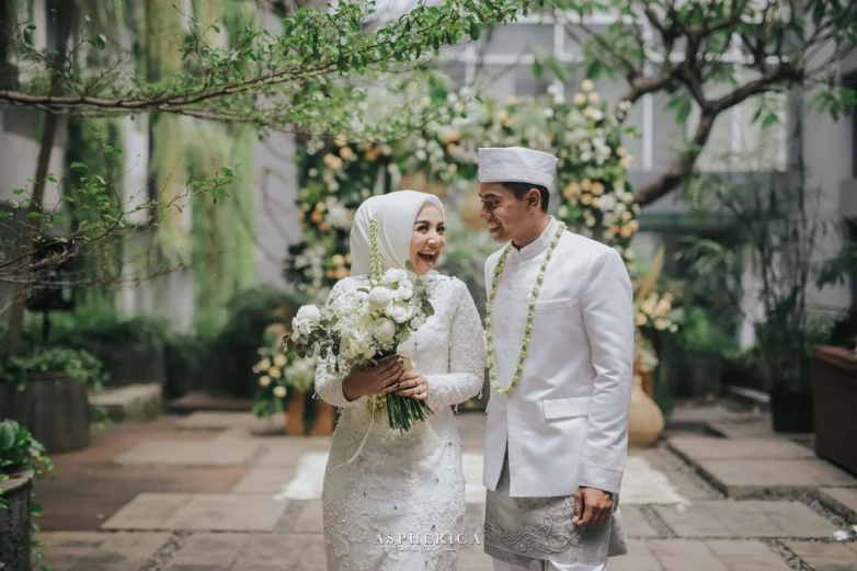 pernikahan0101 Makna Tradisi Sungkeman Menurut JagaRasa Wedding Organizer Sidoarjo