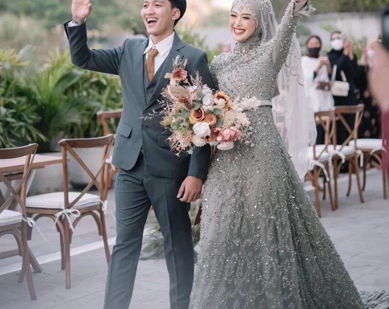 pernikahan0158 Paket Wedding Lengkap Murah di Ngimbangan Jawa Timur