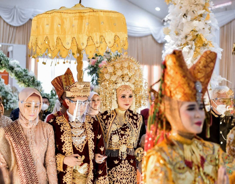 pernikahan0644 Paket Wedding Lengkap Murah di Senayan DKI Jakarta