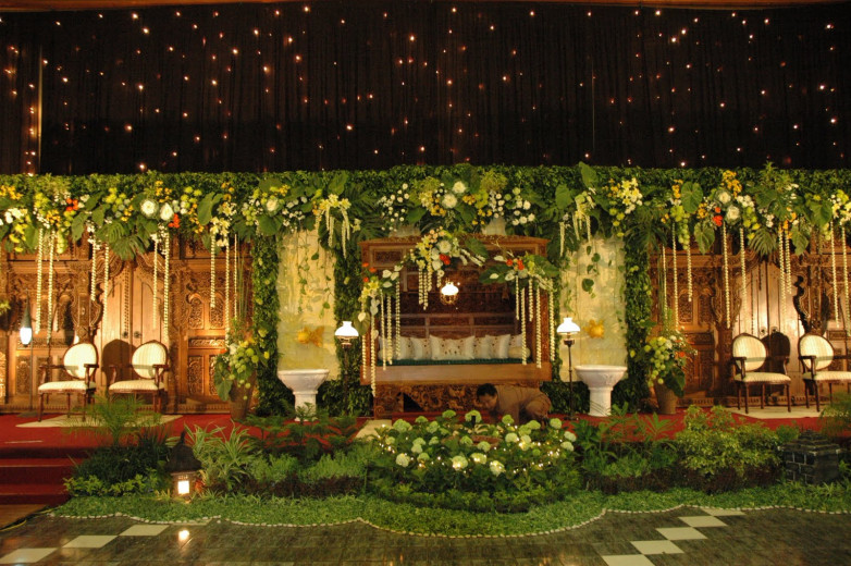 pernikahan1118 Pernikahan di Hotel: Keuntungan dan Kerugian Menikah dengan Bantuan Jagarasa Wedding Organizer Jakarta